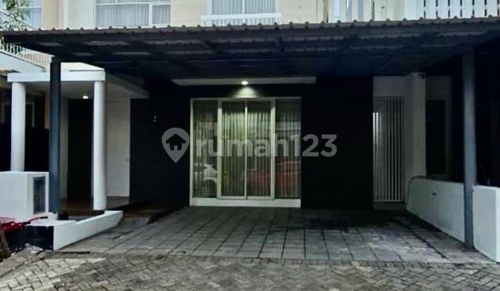 FOR SALE ROYAL RESIDENCE HOUSE 3 BEDROOMS WIYUNG EMPTY NEAR PAKUWON MALL