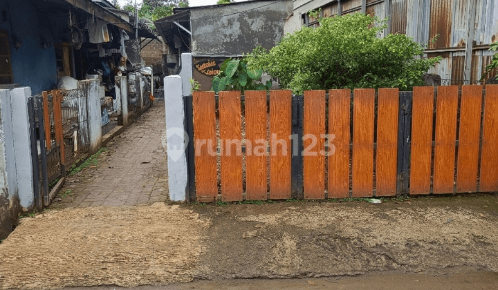 L 10 Active Rental and Land Plot Available in Bojong Kulur