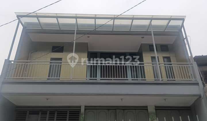 Two-Story Semi-Furnished House in Tarumajaya, Bekasi Regency With The Following Specifications: