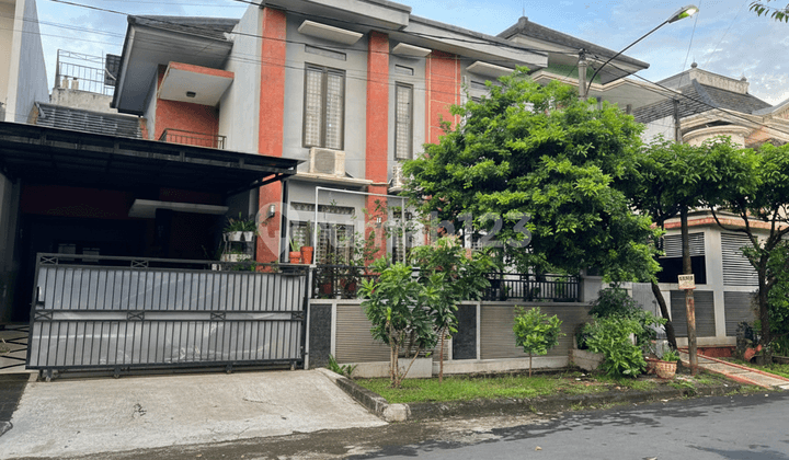 Rumah Siap Huni 2 Lantai di Kemang Pratama 3, Bekasi
