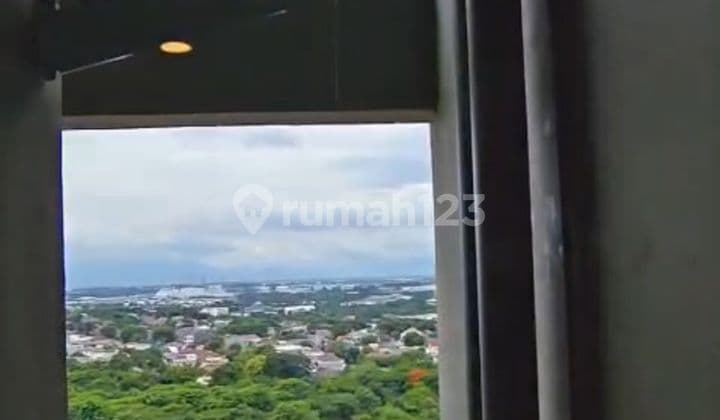 Semi Furnished Meikarta Apartment South Cikarang