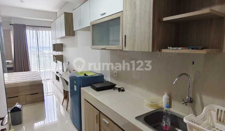 Apartment SPRING WOOD RESIDENCE Studio Full Furnished Siap Huni