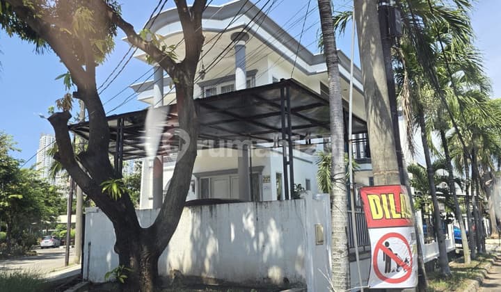 For Sale House in Muara Karang Corner Position on Boulevard For Sale Nice House Muara Karang North Jakarta