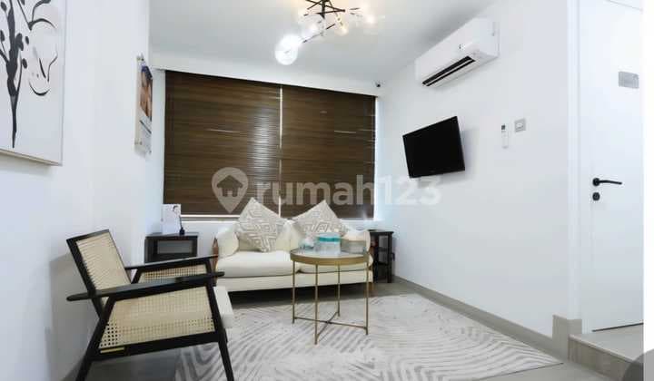 Neatly Renovated Shop House in Mangga Besar, West Jakarta