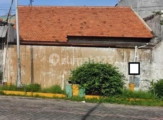 South Rungkut Mejoyo Land Calculator House Very Close to Ubaya Campus!! Very Suitable for Building a Boarding House