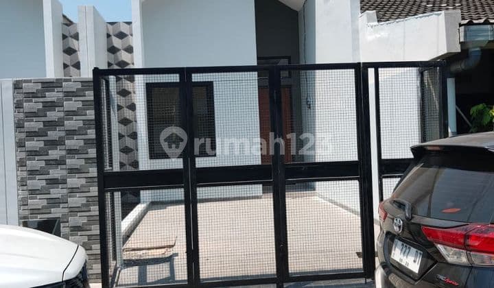 4 New Minimalist Houses Under Construction in Pondok Tjandra, Pondok Chandra, Pondok Candra Near Merr, Waru Juanda Toll Road