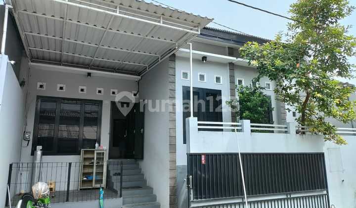 Flood-Free SHM House Near Station In Tanah Mas, North Semarang House