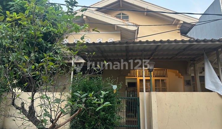 Dijual Cepat (Nego) - Rumah di Bintaro Jaya, Nyaman & Tenang