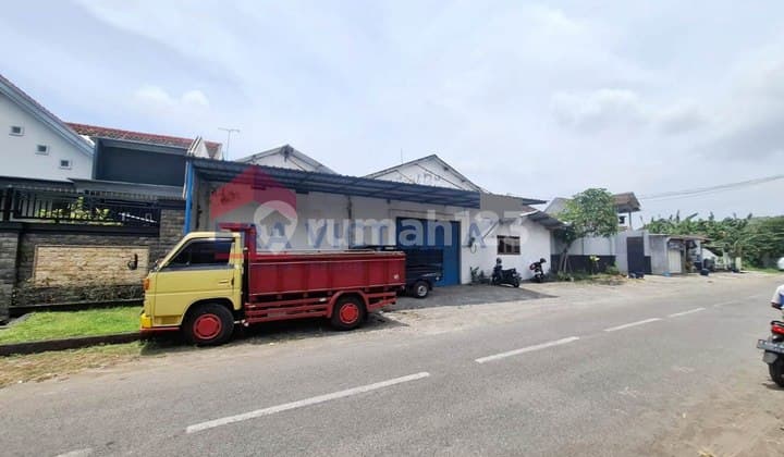 GUDANG JUAL TERDIRI DARI KANTOR DAN ADA GEDUNG UTAMA