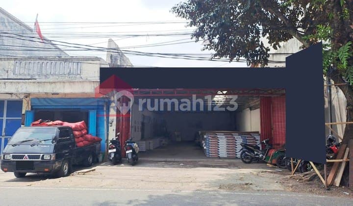 For Sale: Warehouse in Kota Lama Area, Land Area 251 M2, Wide Road.