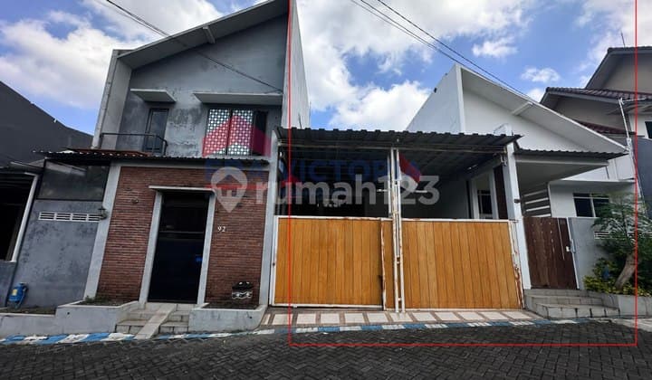 Dijual Rumah Semi Furnished Siap Dihuni Daerah Pandanwangi