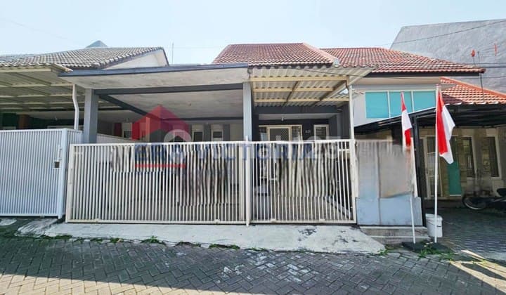 Dijual Rumah Dalam Perumahan One Gate System Dekat Gerbang Tol Karanglo
