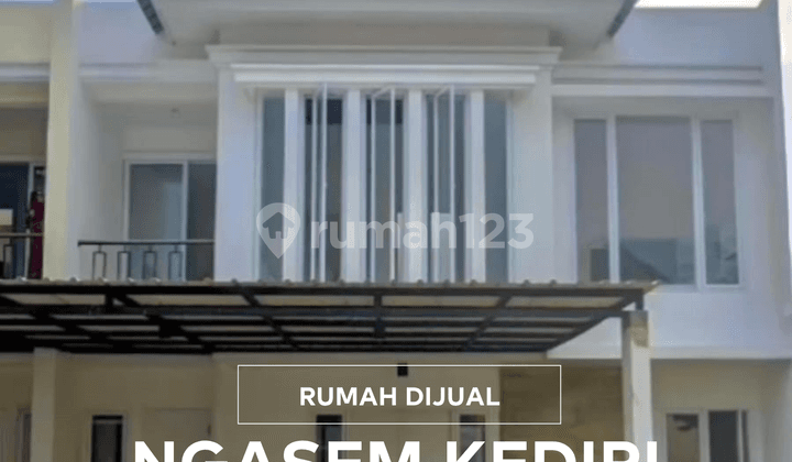 For Sale 2-Story Luxury House in Ngasem Kediri