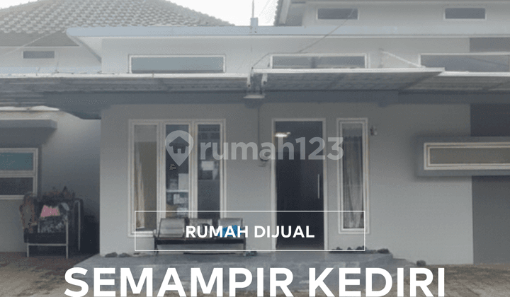 Rumah dengan Gaya Modern Siap Huni di Kota Kediri