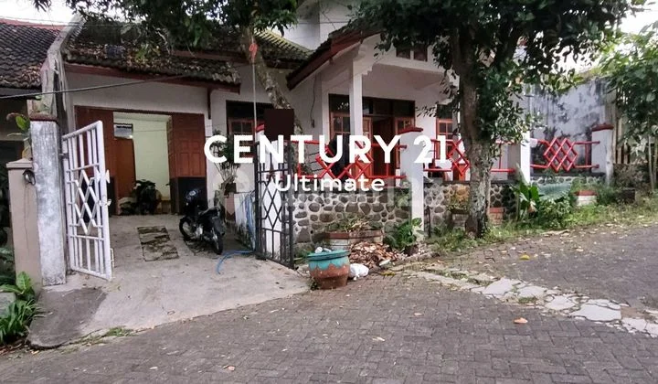Rumah Terawat Di Perumahan Bukit Cemara Tidar Malang