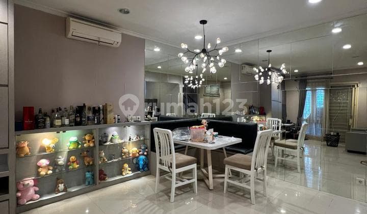 House for Sale in Thomson Cluster Width 8 Scientia Gading Serpong