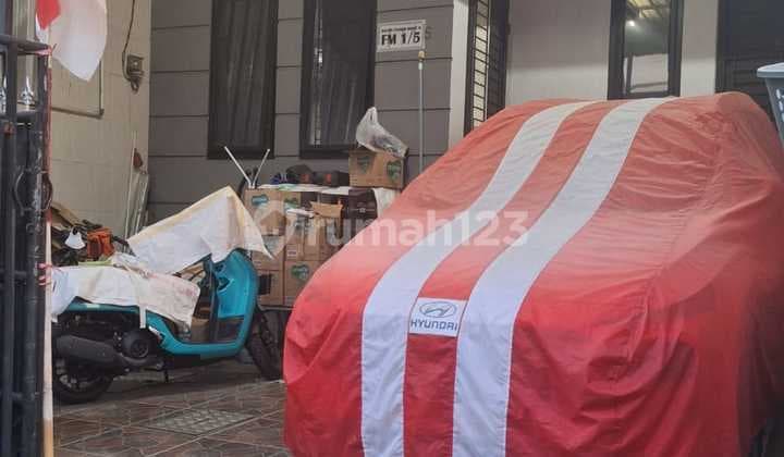 For Rent: Kelapa Cengkir Barat House