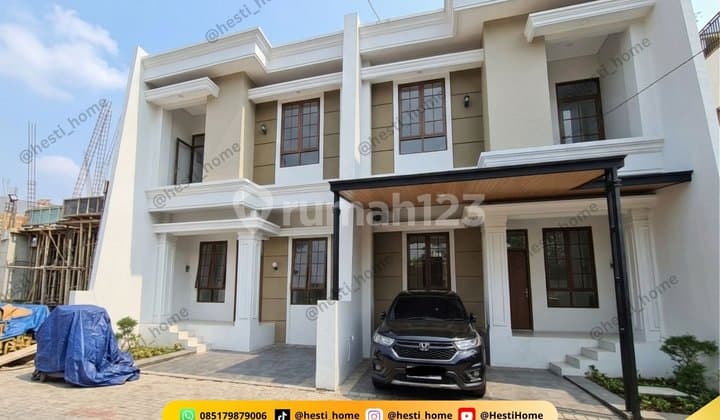 Rumah Mewah 2 Lantai Banyumanik Semarang - Ada Kolam Renang (Shm) - Dekat Tol