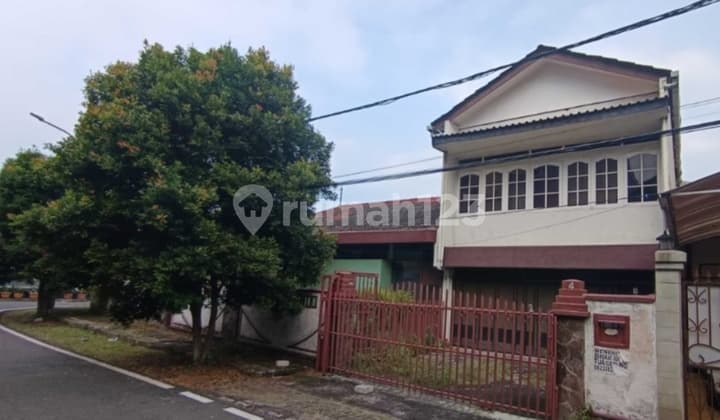 Rumah Hook Luas 426m Di Cempaka Putih - Cocok Hunian & Investasi
