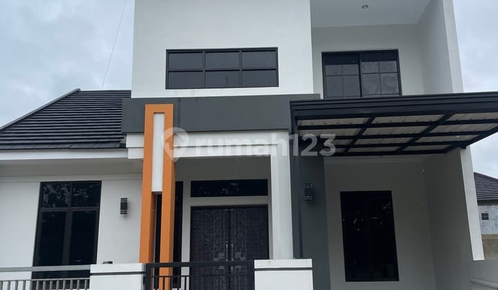 Kesempatan Punya Rumah di Lokasi Super Strategis!