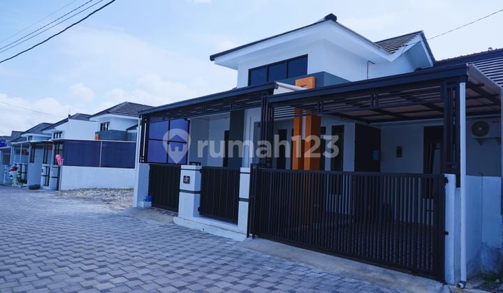 Rumah Modern Lengkap Fasilitas dan Aman Legalitas