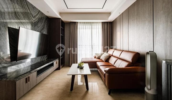 Dijual Apartemen Gold Coast 3br Semi Furnished