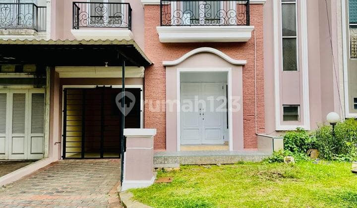 Rumah Bagus 2 Lantai di Cluster Crystal Gading Serpong, Tangerang
