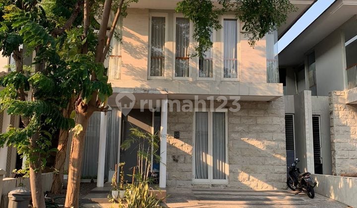 Jual Rumah Greenlake Citraland Wiyung Area Tenang dan Bersih