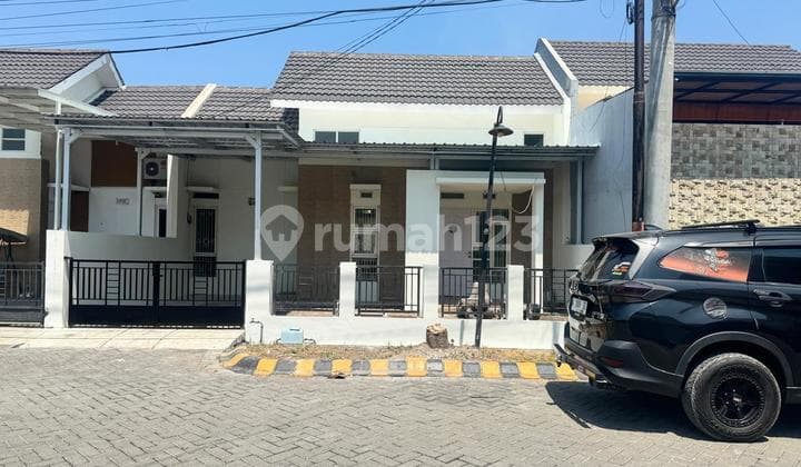 Dijual Rumah Grand Surya Sda Berada Di Jalan Utama Perum