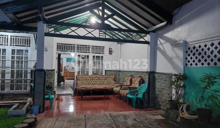 Di Jual Rumah Bagus Di Jati Waringin