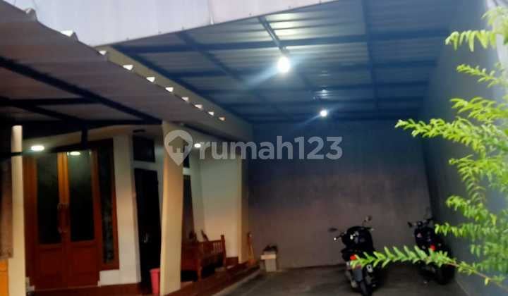 Di Jual Rumah 2 Lantai Beserta Furniture Di Jati Bening Pondok Gede