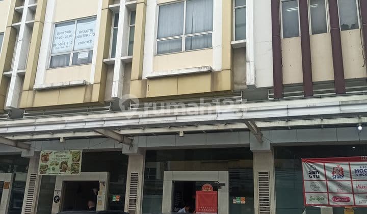 Di Sewakan Ruko Emerald Summarecon Bekasi