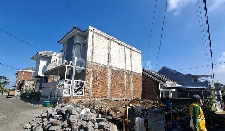 KAVLING UNTUK RUMAH KOST DENGAN LOKASI STRATEGIS SHM