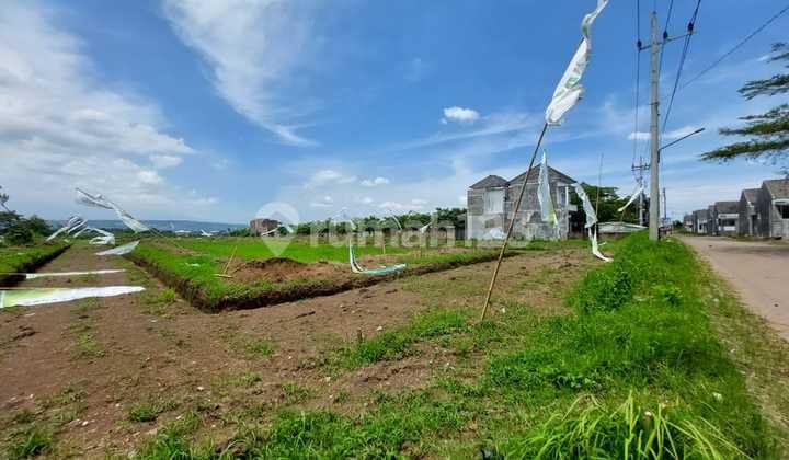 Dijual Rumah di Malang Dekat Pusat Perbelanjaan dan Sekolah
