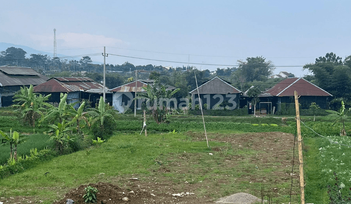 Tanah 100 m2 Siap Bangun Villa Modern SHM Batu, Malang