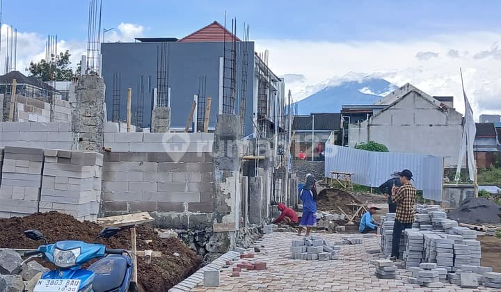 Rumah Kost Strategis Dekat 4 Kampus Besar SHM