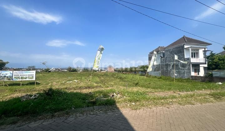 Tanah Kawasan Perumahan Dekat UNMER 73 m2 SHM Malang Kota, Malang