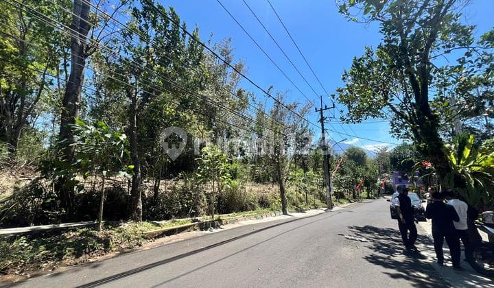 Tanah Strategis Poros Jalan 110 m2 SHM Malang Kota, Malang