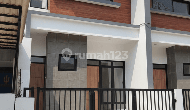 Rumah Mewah Minimalis Murah 2 Lantai Tenggilis Mejoyo Surabaya