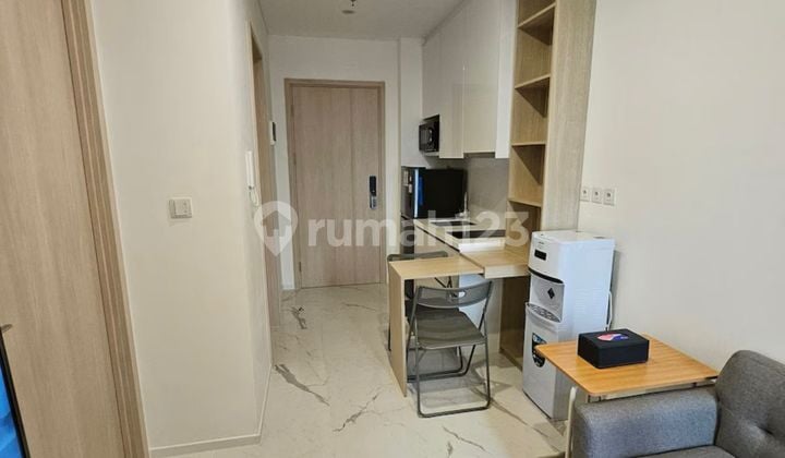 Apartemen South Quarter Connect Mall Di Jakarta Selatan - 1br Full Furnished