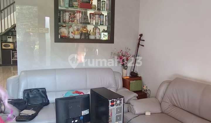 For Sale Nias House, 3 Floors