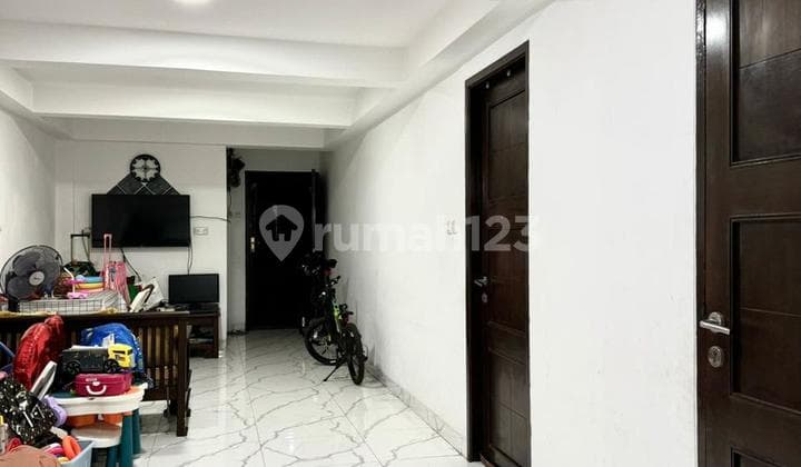 Rumah Ex Kost Hibrida 2 Lantai Siap Huni