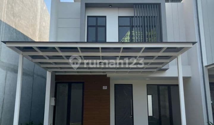 Ready-to-Occupy 2-Story House in Jakarta Garden City, Shinano Cluster