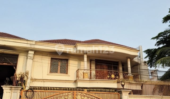 Veteran Bintaro Rumah Cantik Jalan Lebar Dekat Labschool Bintaro