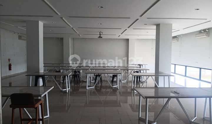 Di Jual.gudang di Kawasan Industri Candi