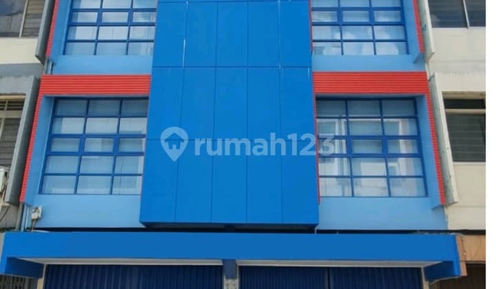 4-Storey Ruko Ready for Use on Jl. P. Jayakarta – Complete with Freight Elevator and Generator, Suitable for Office or Warehouse