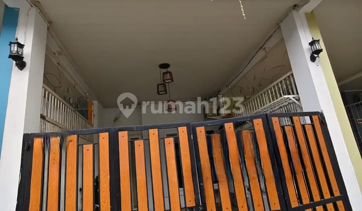 Dijual Rumah 2 Lantai Fully Furnished - Cipondoh Pinang