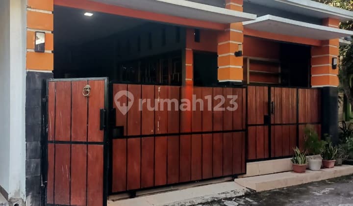 Rumah Bagus Dua Lantai Siap Huni Daerah Segan Sleman