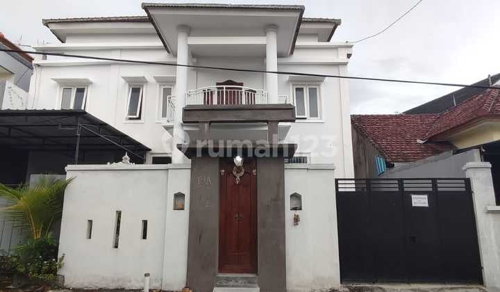 RUMAH 2 LANTAI - BANGUNAN BARU, LUAS & SIAP HUNI
