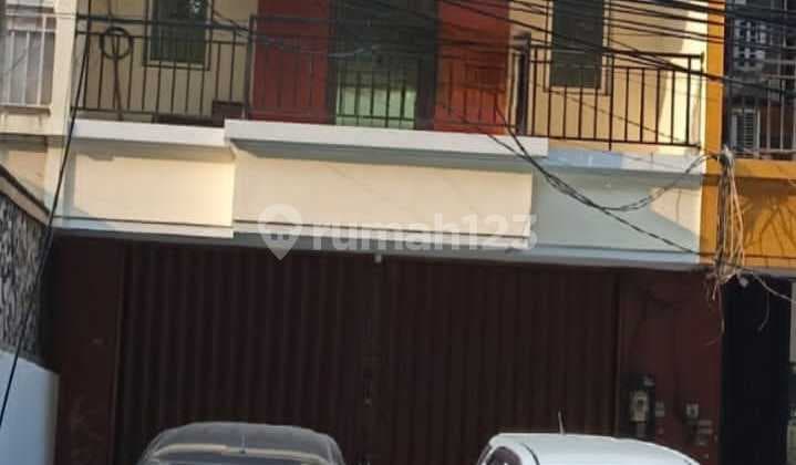 Ruko di Jln Raya Gading Nias Timur, Tersewa, Oper Kontrak